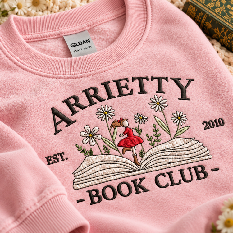 Sudadera bordada del club de lectura de Arrietty